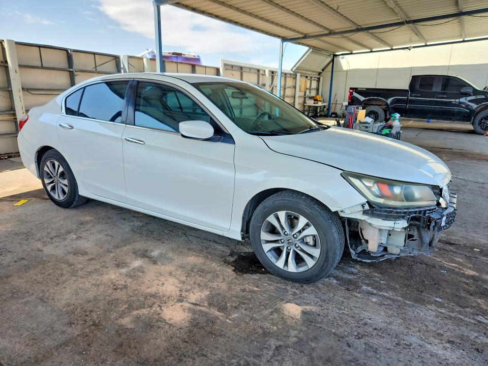 2015 Honda Accord მანქანა იყიდება აუქციონზე, vin: 1HGCR2F3XFA123308, აუქციონის ნომერი: 69358186