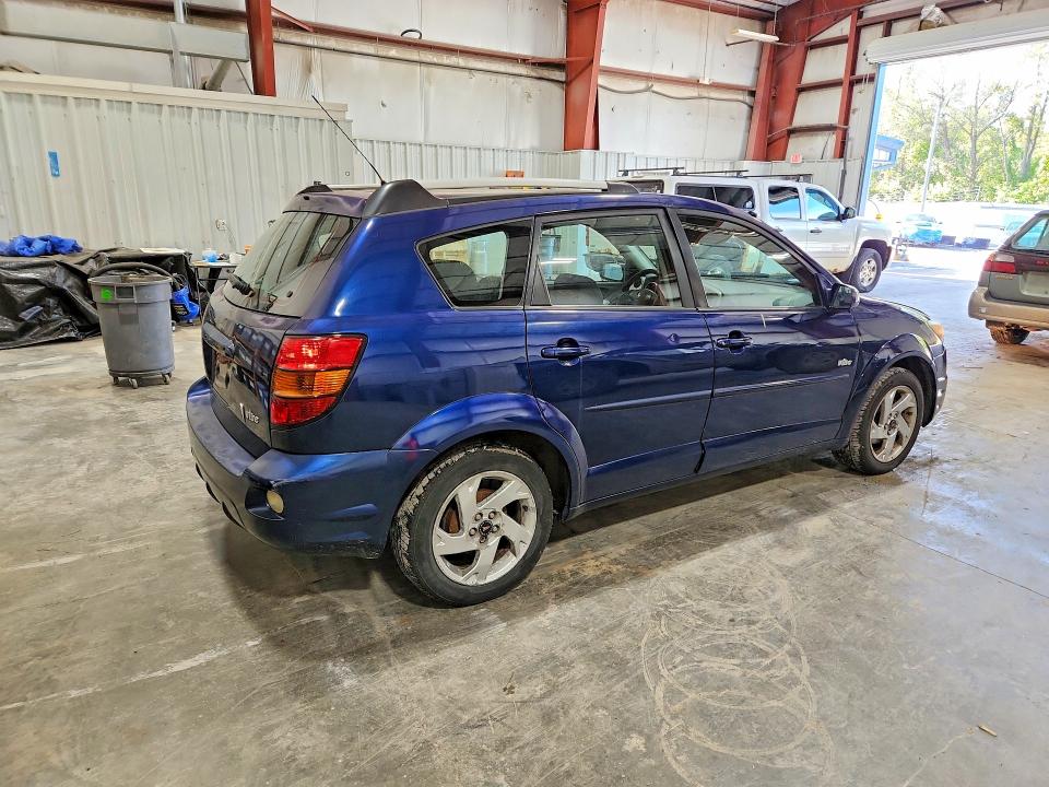 69864916 :رقم المزاد ، 5Y2SL63875Z472056 vin ، 2005 Pontiac Vibe مزاد بيع