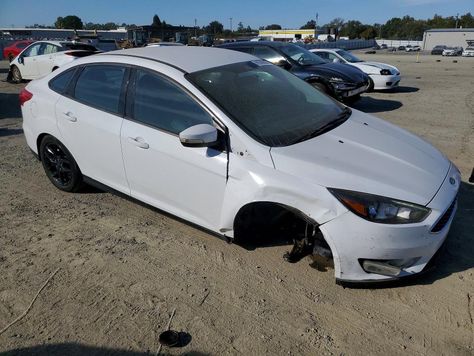 2016 Ford Focus მანქანა იყიდება აუქციონზე, vin: 1FADP3F23GL399461, აუქციონის ნომერი: 69509866