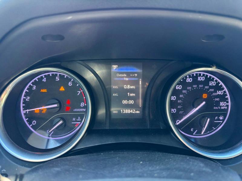 2018 Toyota Camry მანქანა იყიდება აუქციონზე, vin: 4T1B11HK8JU567855, აუქციონის ნომერი: 70841206