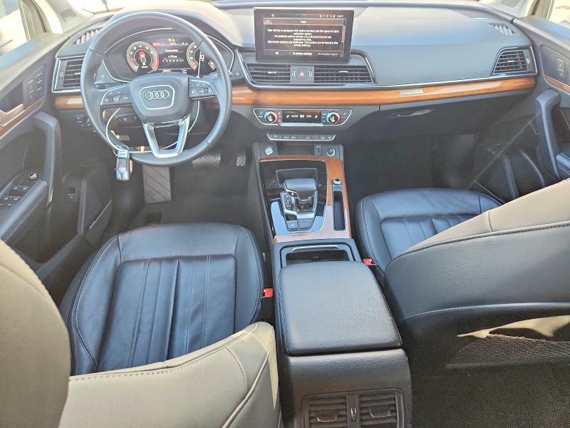 67985606 :رقم المزاد ، WA1EAAFY2N2028281 vin ، 2022 Audi Q5 مزاد بيع