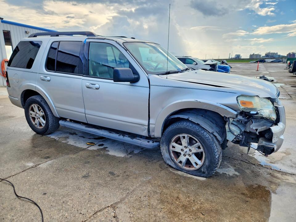 69124166 :رقم المزاد ، 1FMEU6DE9AUA69021 vin ، 2010 Ford Explorer مزاد بيع