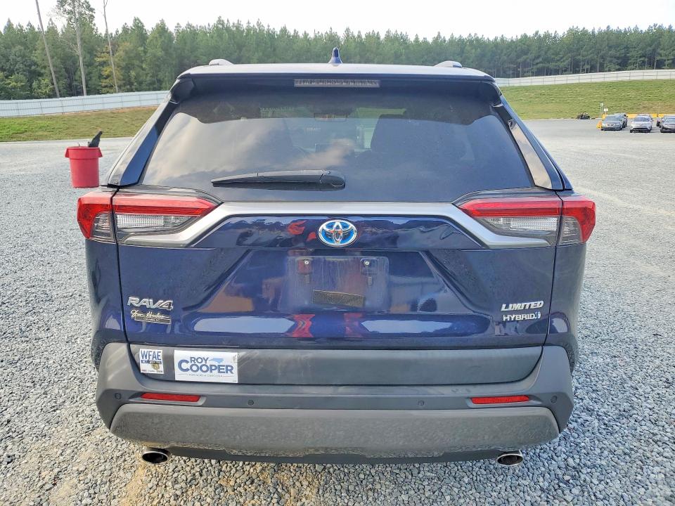 69906776 :رقم المزاد ، 4T3D6RFV8MU023972 vin ، 2021 Toyota Rav4 مزاد بيع