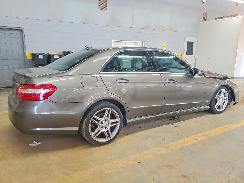 Aukcja sprzedaży 2011 Mercedes-benz E, vin: WDDHF5GB3BA417010, numer aukcji: 68788746