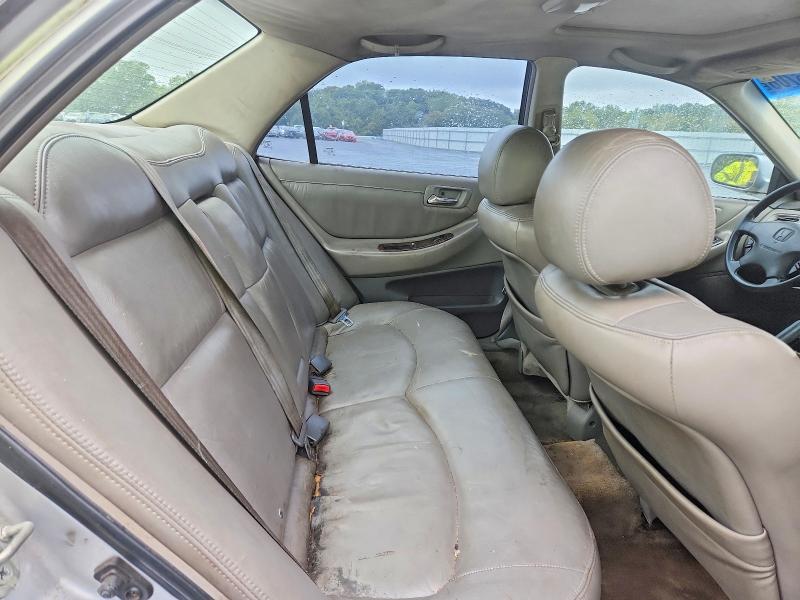 Auction sale of the 2002 Honda Accord, vin: 1HGCG16592A001180, lot number: 70313706