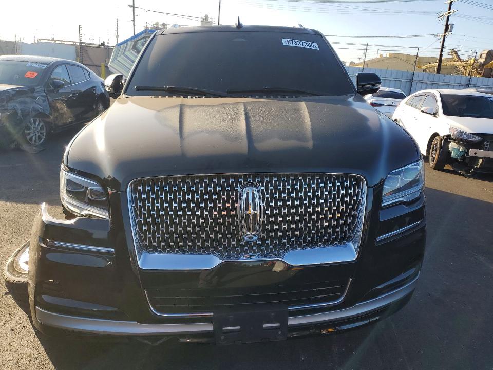 67337306 :رقم المزاد ، 5LMJJ3LT5NEL15839 vin ، 2022 Lincoln Navigator مزاد بيع