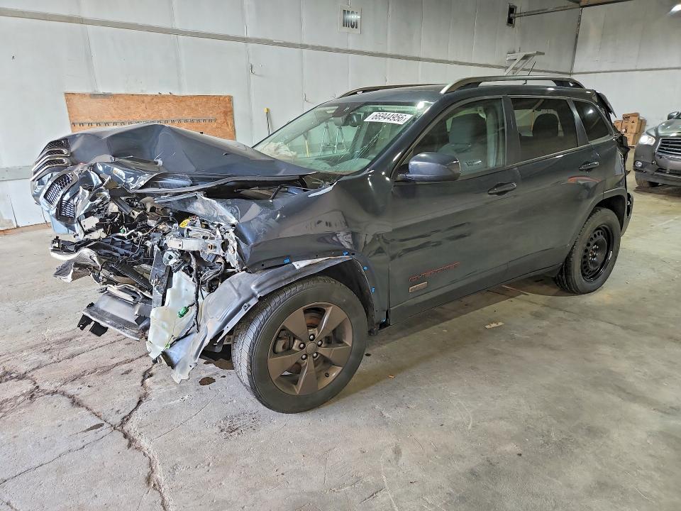 Продаж на аукціоні авто 2016 Jeep Cherokee, vin: 1C4PJMCS4GW305539, номер лоту: 66944956