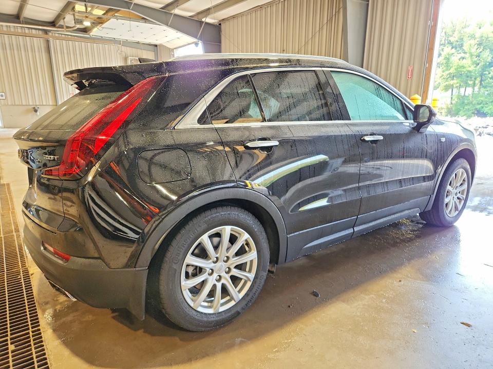 67537606 :رقم المزاد ، 1GYFZBR4XKF152413 vin ، 2019 Cadillac Xt4 مزاد بيع