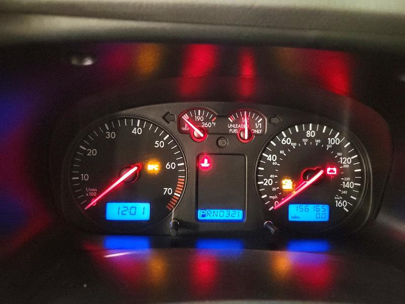 2002 Volkswagen Eurovan მანქანა იყიდება აუქციონზე, vin: WV2EB47092H078120, აუქციონის ნომერი: 67353946