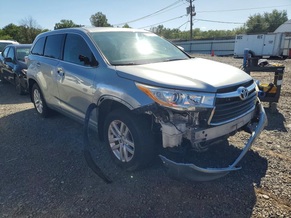 Продаж на аукціоні авто 2015 Toyota Highlander, vin: 5TDBKRFH5FS184104, номер лоту: 69137476