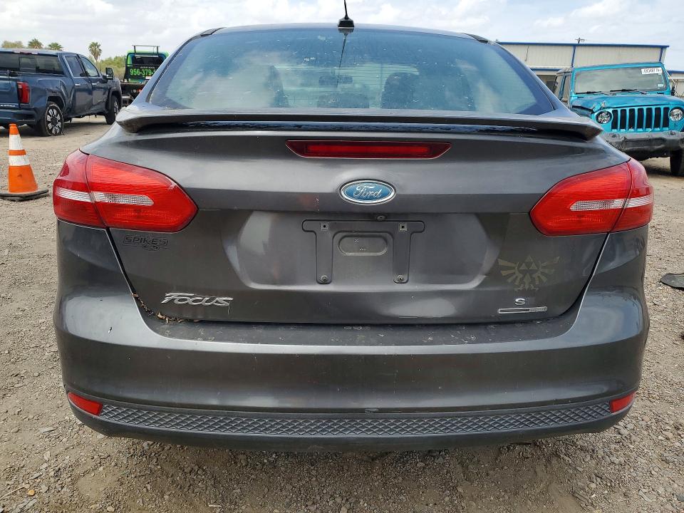 69043516 :رقم المزاد ، 1FADP3F24FL274774 vin ، 2015 Ford Focus مزاد بيع