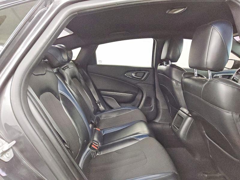 Продажа на аукционе авто 2015 Chrysler 200, vin: 1C3CCCBB0FN629388, номер лота: 63266826