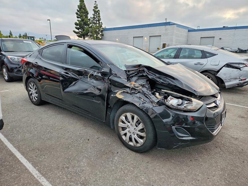 69622046 :رقم المزاد ، 5NPDH4AE6CH067236 vin ، 2012 Hyundai 4 D Sedan مزاد بيع