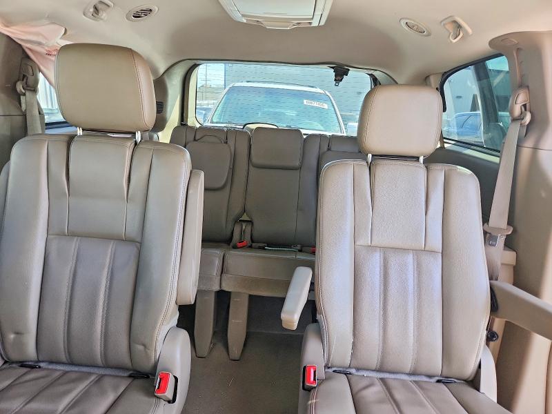 68194016 :رقم المزاد ، 2C4RC1BG2ER295789 vin ، 2014 Chrysler Town & Country مزاد بيع