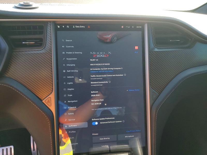 2018 Tesla Model X მანქანა იყიდება აუქციონზე, vin: 5YJXCDE47JF128229, აუქციონის ნომერი: 68206806