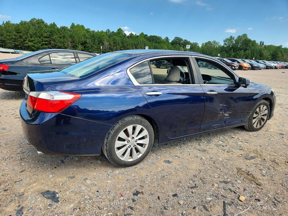 2013 Honda Accord მანქანა იყიდება აუქციონზე, vin: 1HGCR2F7XDA132929, აუქციონის ნომერი: 68606946