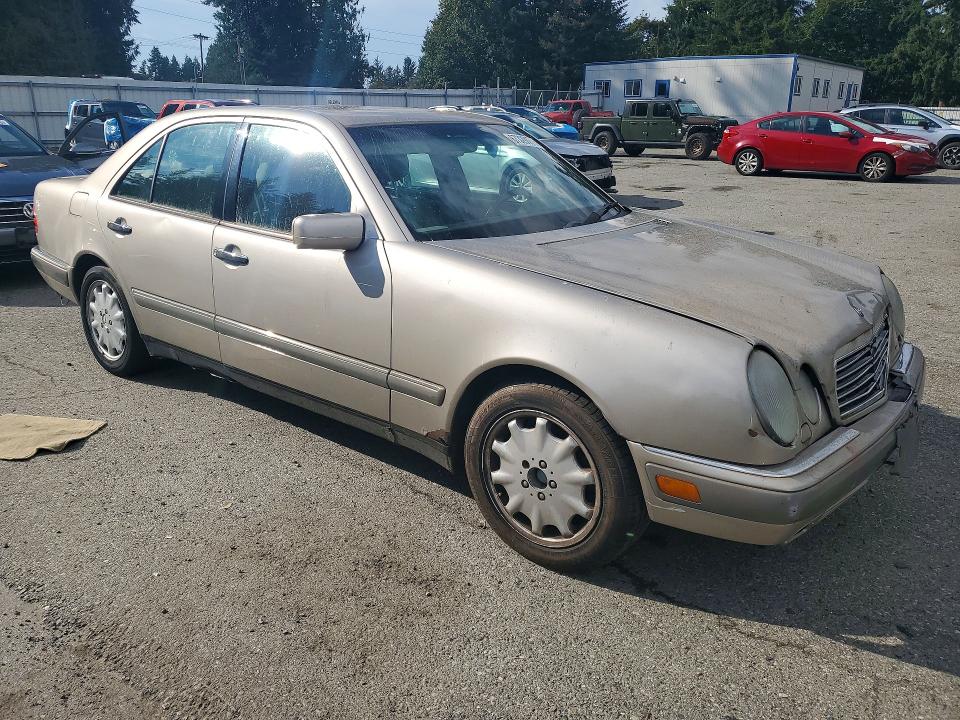 Aukcja sprzedaży 1997 Mercedes-benz E, vin: WDBJF55F5VA351290, numer aukcji: 67329176