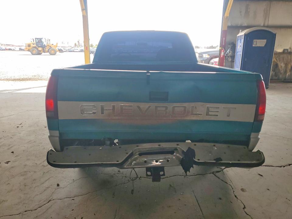 68794596 :رقم المزاد ، 2GCEC19Z9R1298683 vin ، 1994 Chevrolet Gmt-400 مزاد بيع