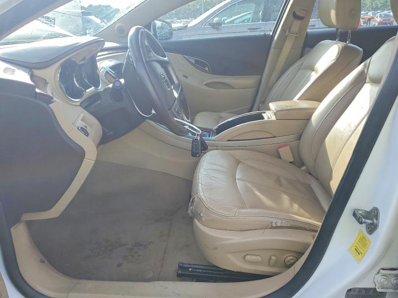 68217916 :رقم المزاد ، 1G4GC5ER4CF204713 vin ، 2012 Buick Lacrosse مزاد بيع