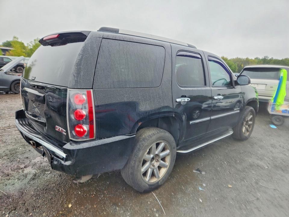 70511996 :رقم المزاد ، 1GKS2EEF7BR290611 vin ، 2011 Gmc Yukon مزاد بيع