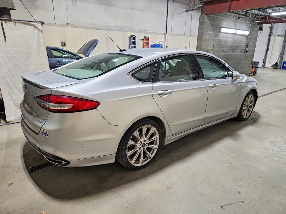 2018 Ford Fusion მანქანა იყიდება აუქციონზე, vin: 3FA6P0D90JR111539, აუქციონის ნომერი: 69003876