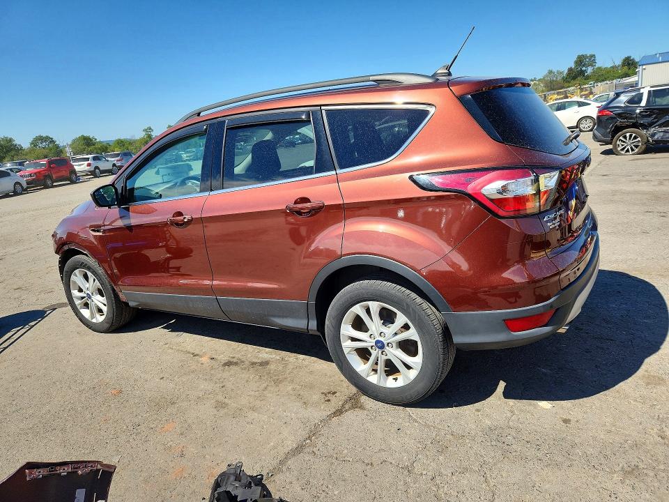Продаж на аукціоні авто 2018 Ford Escape, vin: 1FMCU0HD4JUB34413, номер лоту: 68212576