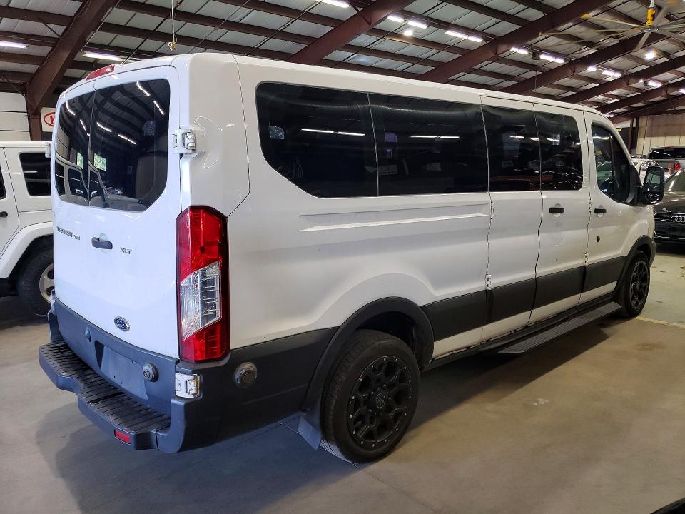 69798656 :رقم المزاد ، 1FBZX2ZM2KKA92986 vin ، 2019 Ford Transit مزاد بيع