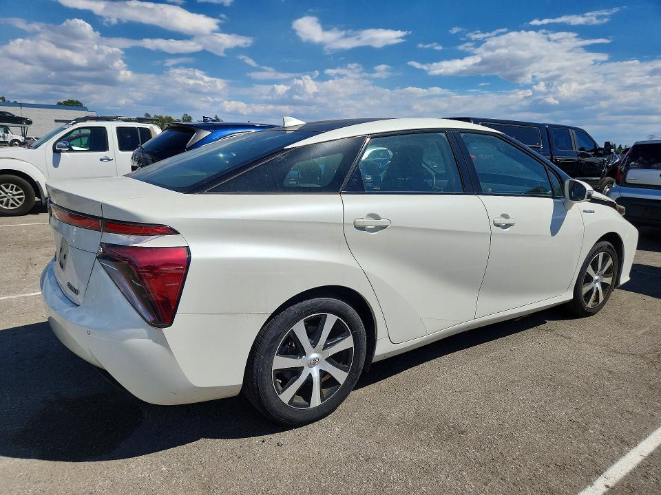 68336186 :رقم المزاد ، JTDBVRBD6JA004614 vin ، 2018 Toyota Mirai مزاد بيع