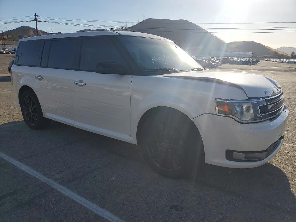 70871686 :رقم المزاد ، 2FMGK5C89GBA14197 vin ، 2016 Ford Flex مزاد بيع