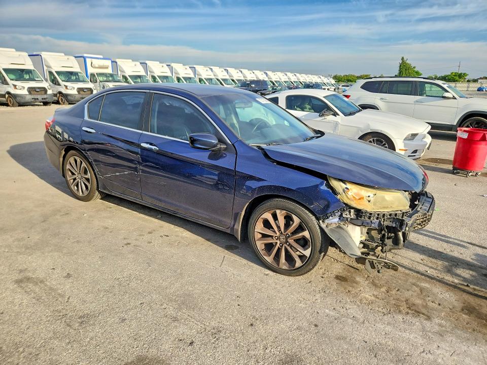 Продажа на аукционе авто 2014 Honda Accord, vin: 1HGCR2F51EA139266, номер лота: 70715586