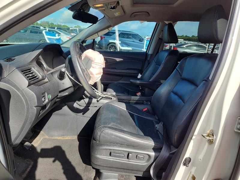 70097326 :رقم المزاد ، 5FNYF5H64HB004427 vin ، 2017 Honda Pilot مزاد بيع