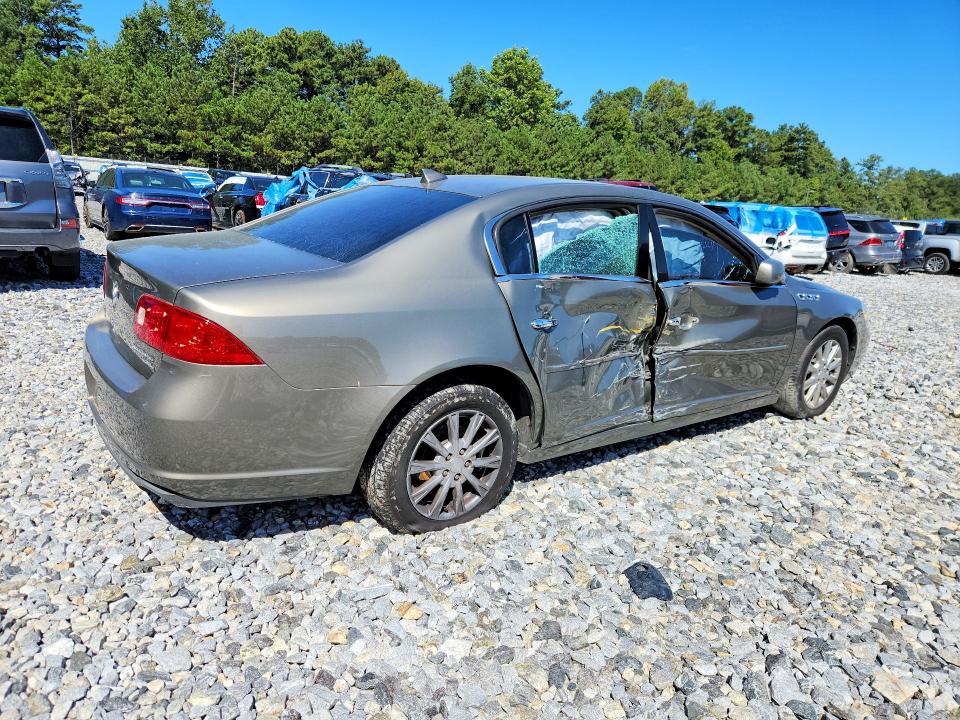 68382306 :رقم المزاد ، 1G4HC5EM2AU137224 vin ، 2010 Buick Lucerne مزاد بيع
