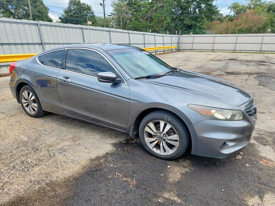 2012 Honda Accord მანქანა იყიდება აუქციონზე, vin: 1HGCS1B85CA009731, აუქციონის ნომერი: 67612166