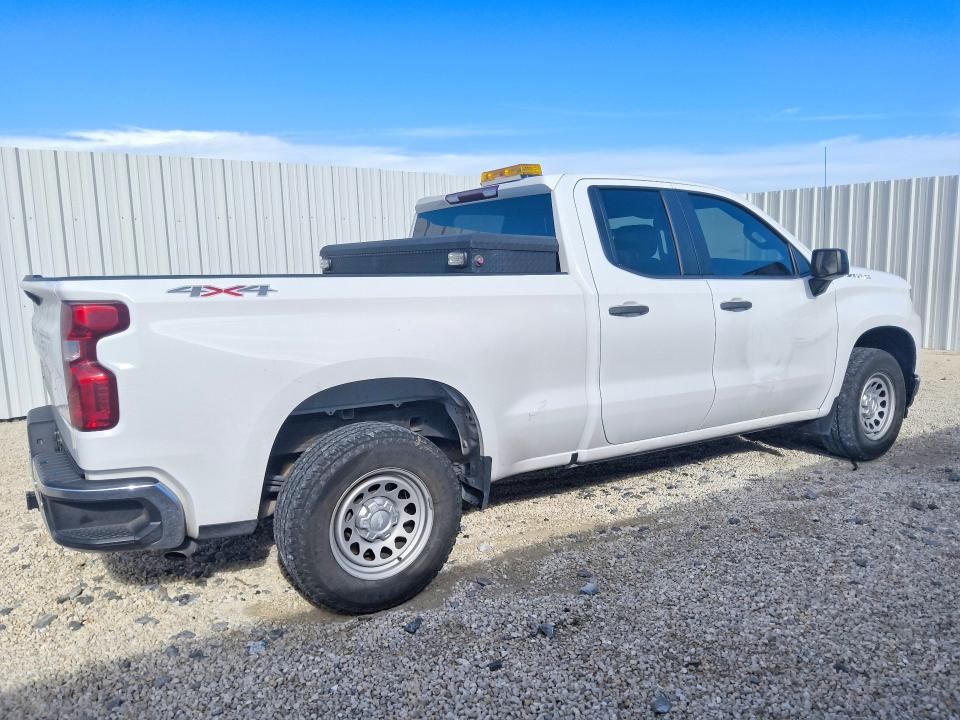 Продажа на аукционе авто 2021 Chevrolet Silverado, vin: 1GCRYAEF1MZ330122, номер лота: 69384646
