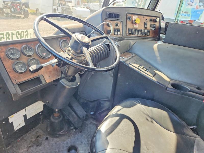 Aukcja sprzedaży 2000 Peterbilt 320, vin: 1NPZL00X4YD712407, numer aukcji: 69218576