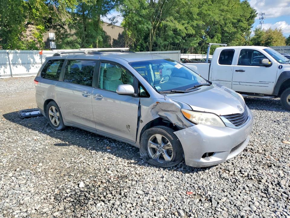 2012 Toyota Sienna მანქანა იყიდება აუქციონზე, vin: 5TDKK3DC3CS233722, აუქციონის ნომერი: 68066176