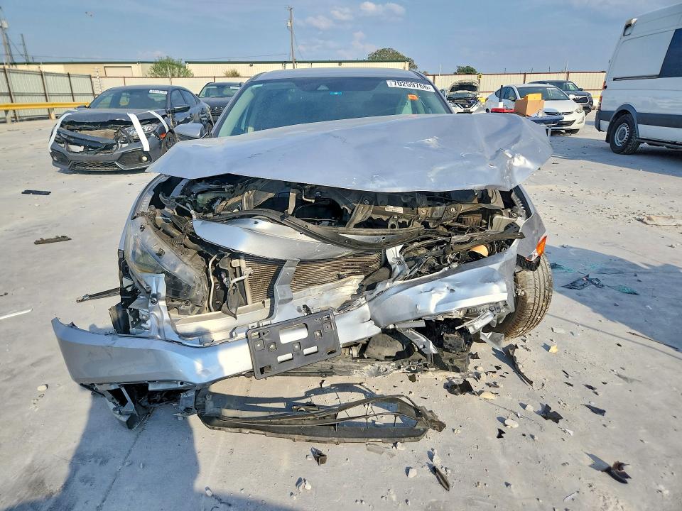 70259766 :رقم المزاد ، 19XFC2F67KE008485 vin ، 2019 Honda Civic مزاد بيع