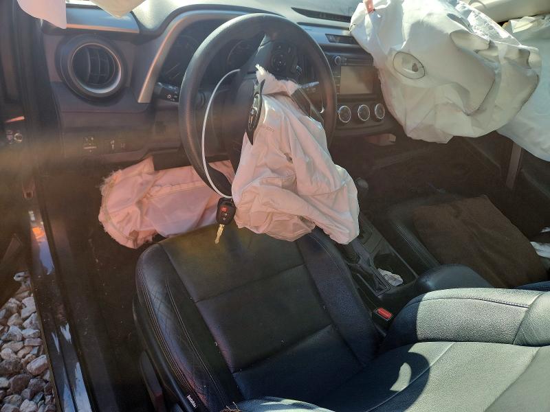 Aukcja sprzedaży 2017 Toyota Rav4, vin: JTMZFREV7HJ107406, numer aukcji: 64416436