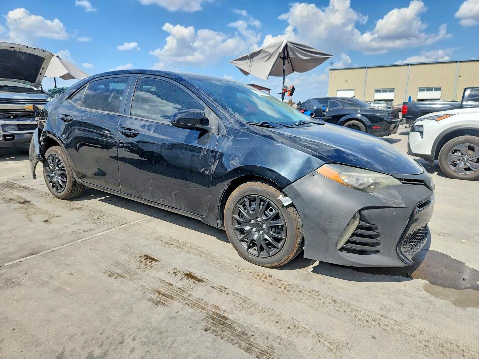 Продажа на аукционе авто 2018 Toyota Corolla, vin: 5YFBURHE5JP793725, номер лота: 67800886