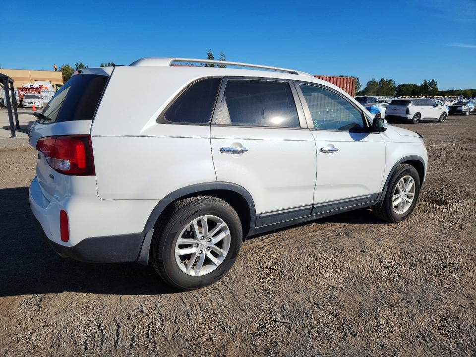 Продажа на аукционе авто 2015 Kia Sorento, vin: 5XYKT3A63FG627296, номер лота: 69867896