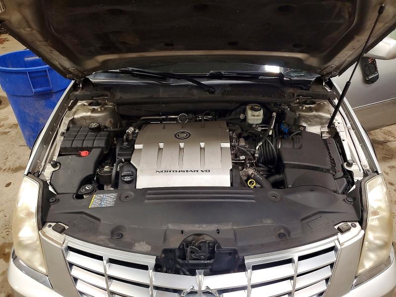 70986966 :رقم المزاد ، 1G6KD57Y48U126987 vin ، 2008 Cadillac Dts مزاد بيع
