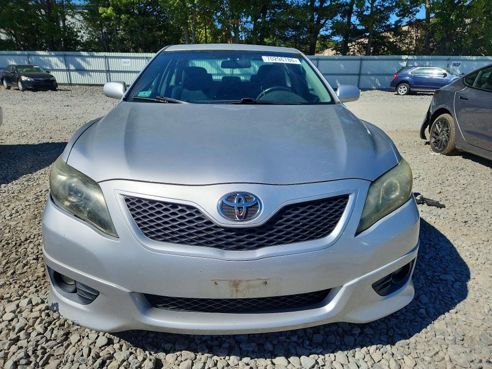 70296786 :رقم المزاد ، 4T1BF3EK3AU058483 vin ، 2010 Toyota Camry مزاد بيع