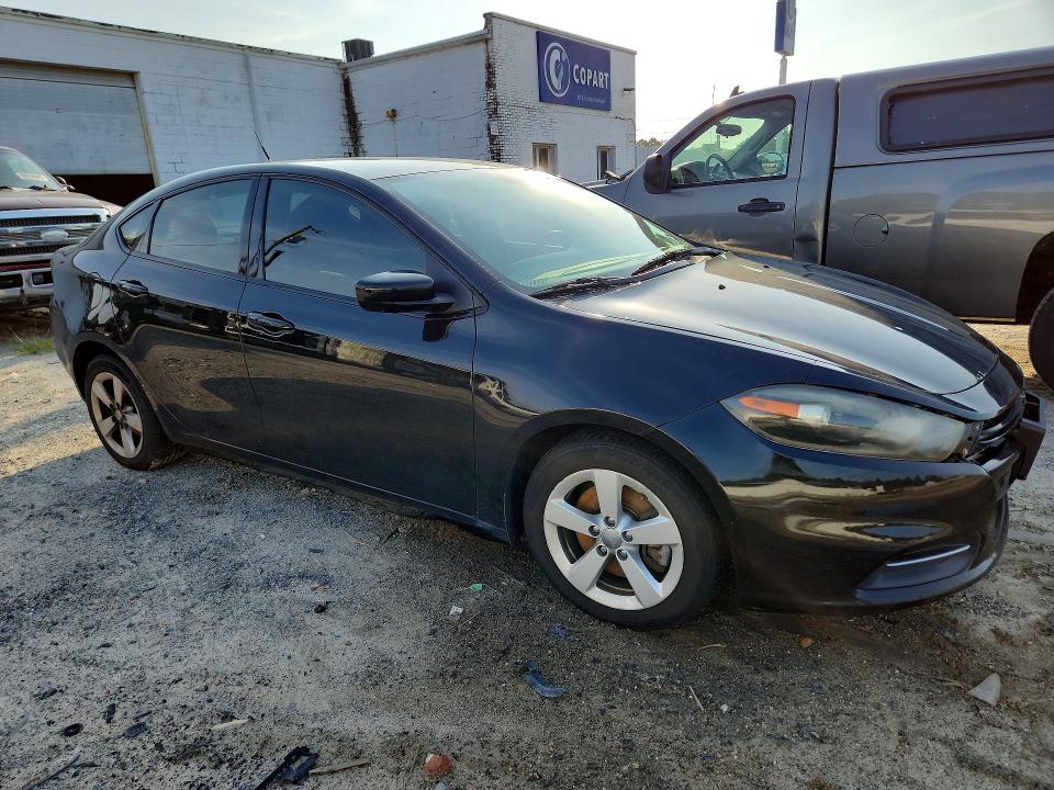 2015 Dodge Dart მანქანა იყიდება აუქციონზე, vin: 1C3CDFBB8FD186914, აუქციონის ნომერი: 67558156