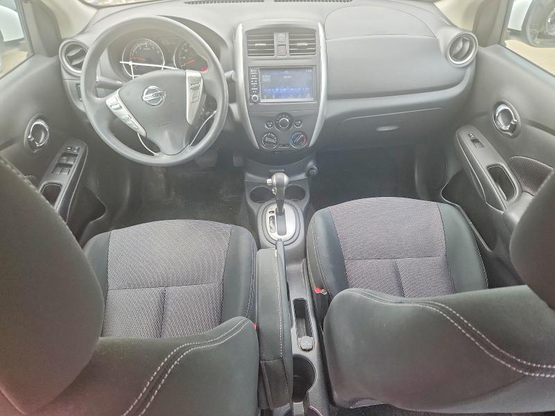 69861016 :رقم المزاد ، 3N1CN7AP9KL879347 vin ، 2019 Nissan Versa مزاد بيع