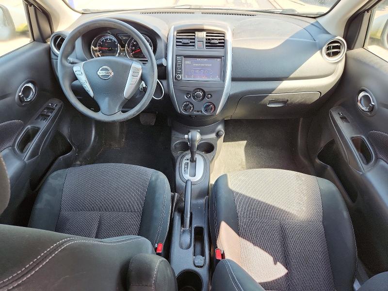 68515526 :رقم المزاد ، 3N1CN7AP8KL806258 vin ، 2019 Nissan Versa مزاد بيع