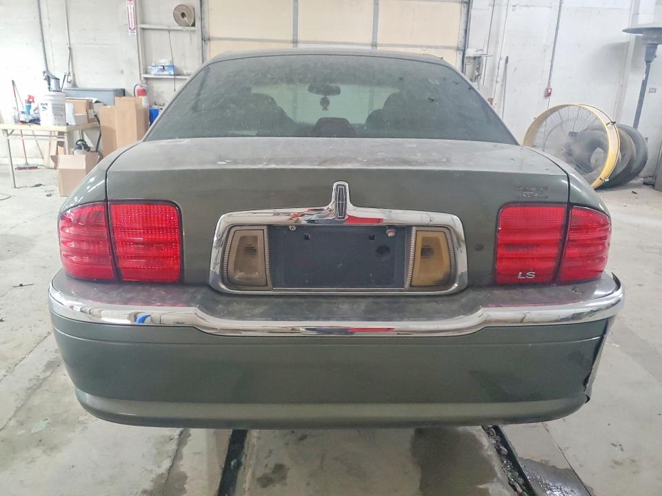 67784266 :رقم المزاد ، 1LNHM87AXYY756481 vin ، 2000 Lincoln Ls مزاد بيع
