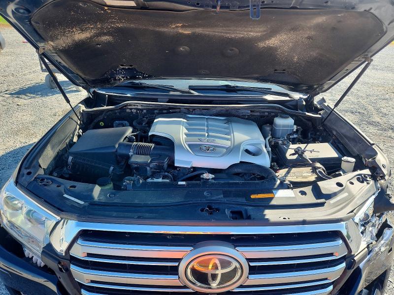 Продажа на аукционе авто 2017 Toyota Land Cruiser, vin: JTMCY7AJXH4050804, номер лота: 67153946