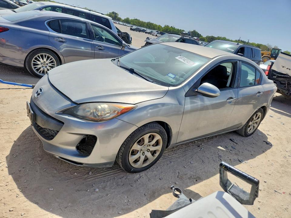 Продажа на аукционе авто 2012 Mazda 3, vin: JM1BL1UF1C1618690, номер лота: 69142166