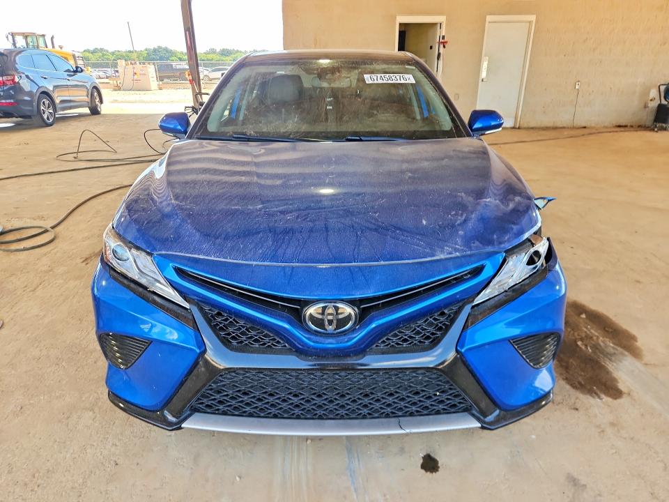 2020 Toyota Camry მანქანა იყიდება აუქციონზე, vin: 4T1K61AKXLU375030, აუქციონის ნომერი: 67458376