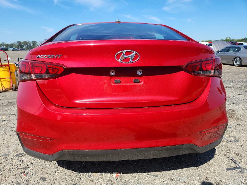 68107806 :رقم المزاد ، 3KPC24A60LE107160 vin ، 2020 Hyundai Accent مزاد بيع